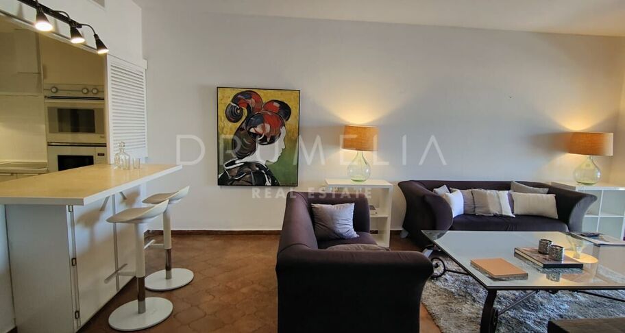 Appartement en front de la plage avec vue sur la mer au cœur de Puerto Banús