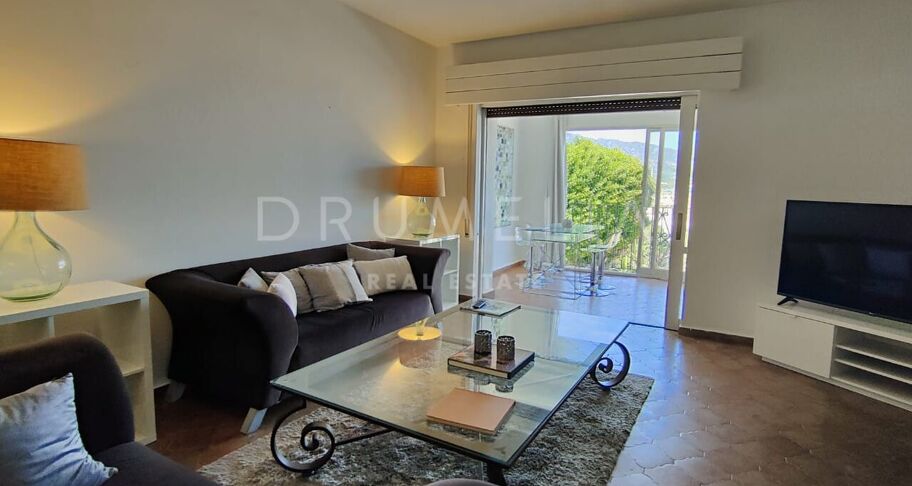Appartement en front de la plage avec vue sur la mer au cœur de Puerto Banús