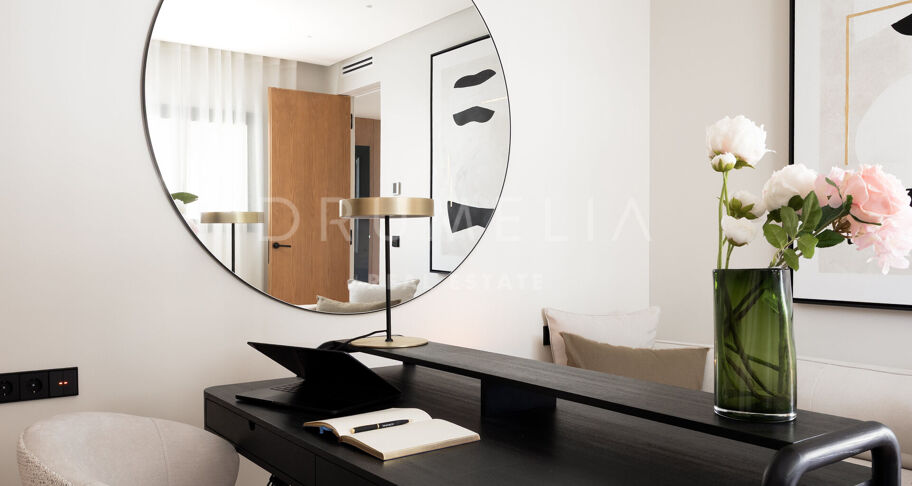 Modern townhouse New Golden Mile