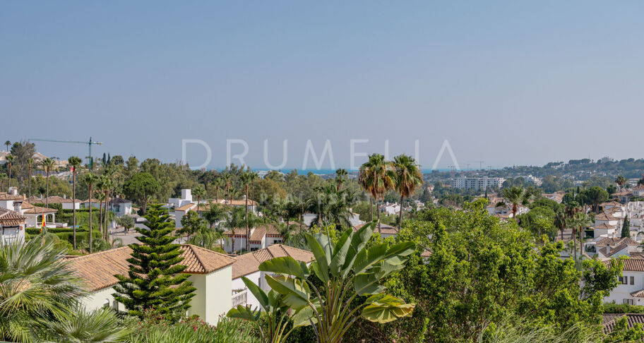 Apartment mit seitlichem Meerblick in Las Tortugas de Aloha, Nueva Andalucía
