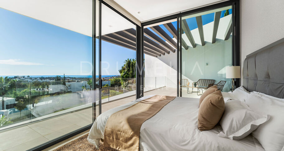 Exquisite Villa mit 5 Schlafzimmern und Panoramablick auf das Meer in La Alqueria