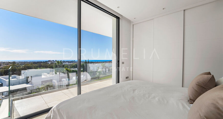 Exquisite Villa mit 5 Schlafzimmern und Panoramablick auf das Meer in La Alqueria
