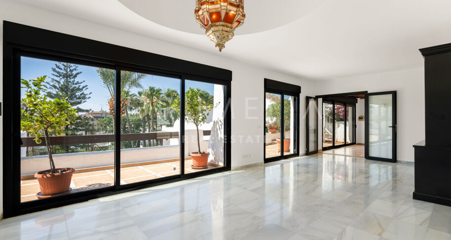 Duplex-Penthouse nahe Puerto Banús