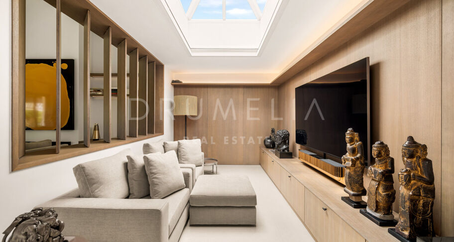 Recently renovated villa in Cascada de Camoján, Marbella