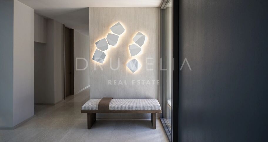 Brand-New Villa with Partial Sea Views in La Zagaleta, Benahavís