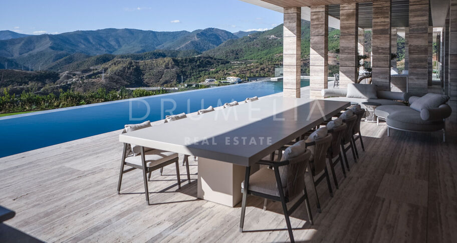 Brand-New Villa with Partial Sea Views in La Zagaleta, Benahavís