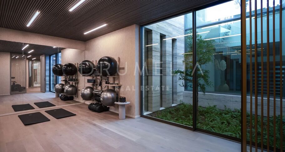 Brand-New Villa with Partial Sea Views in La Zagaleta, Benahavís