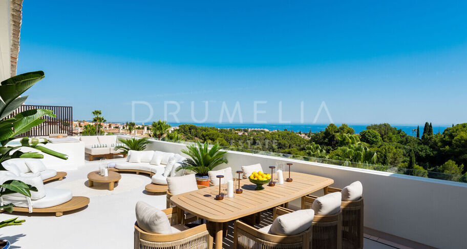 Luxury Penthouse with Sea Views in Sierra Blanca