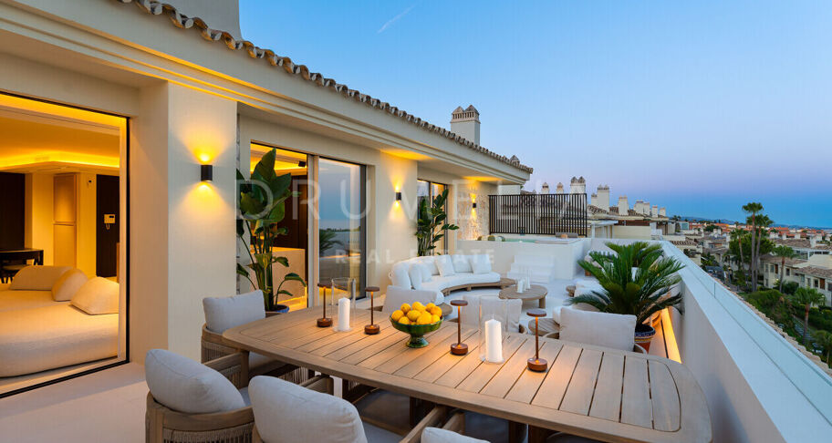 Luxury Penthouse with Sea Views in Sierra Blanca