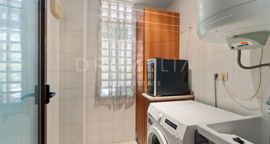 Élégant appartement en rez-de-chaussée avec vaste terrasse couverte à Vasari Resort, Nueva Andalucía
