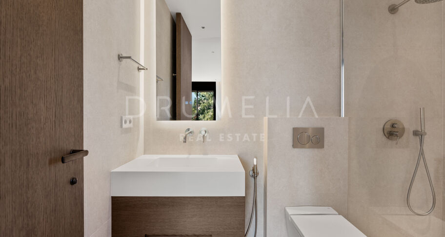 Elegant duplex-penthouse met ruime terrassen in een gewilde residentiële gemeenschap