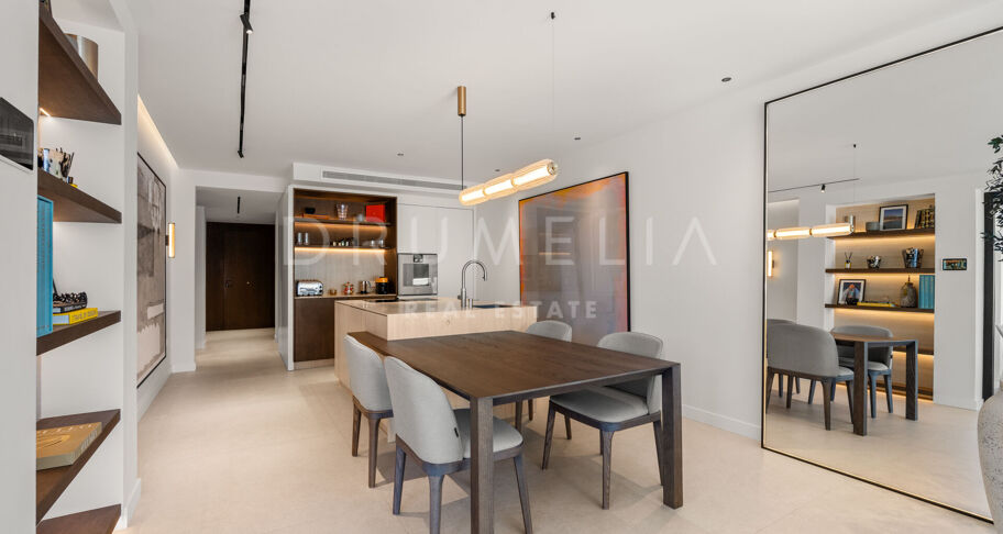 Elegant duplex-penthouse met ruime terrassen in een gewilde residentiële gemeenschap