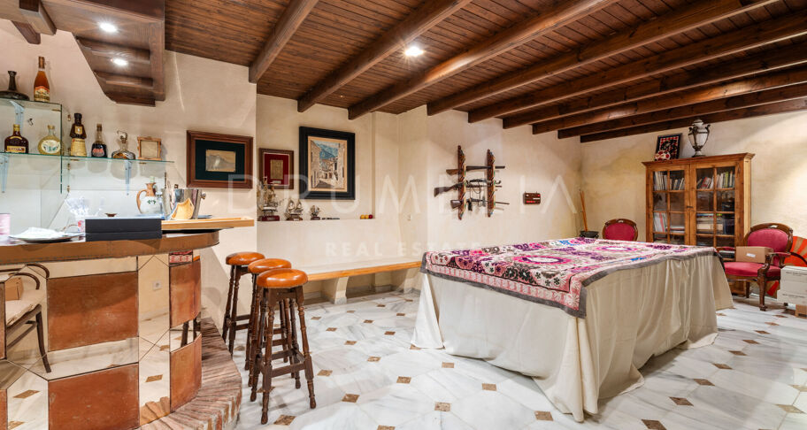 Encantadora villa andaluza en Las Lomas del Marbella Club