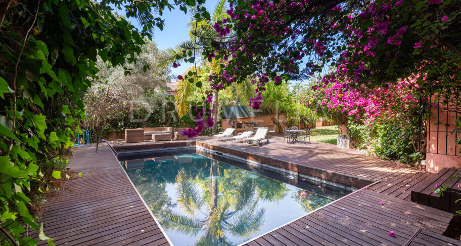 Encantadora villa andaluza en Las Lomas del Marbella Club