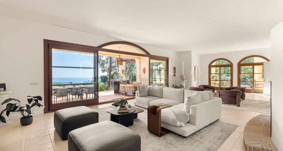 Luxury Mediterranean villa in La Zagaleta with additional plot with project for a second villa - Panoramic sea views in one of Europe's most exclusive gated communities