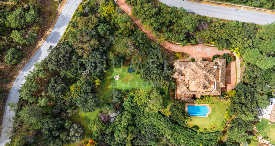 Luxury Mediterranean villa in La Zagaleta with additional plot with project for a second villa - Panoramic sea views in one of Europe's most exclusive gated communities