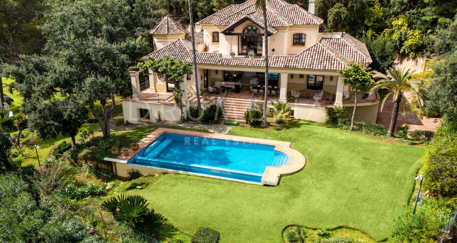 Luxury Mediterranean villa in La Zagaleta with additional plot with project for a second villa - Panoramic sea views in one of Europe's most exclusive gated communities