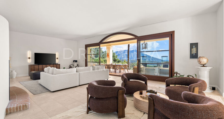 Luxury Mediterranean villa in La Zagaleta with additional plot with project for a second villa - Panoramic sea views in one of Europe's most exclusive gated communities