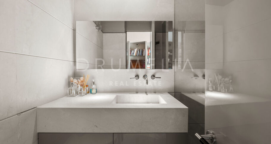 Exklusives Panorama-Penthouse in einer der begehrtesten Gegenden von Ost-Marbella