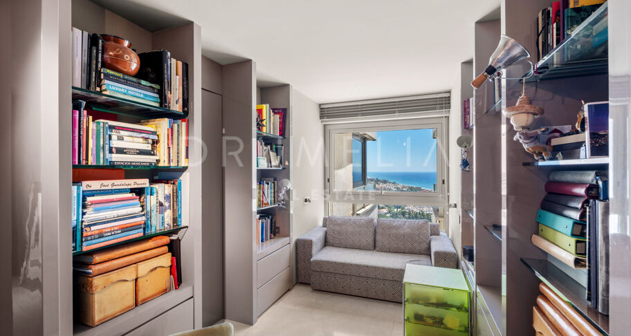 Exklusives Panorama-Penthouse in einer der begehrtesten Gegenden von Ost-Marbella