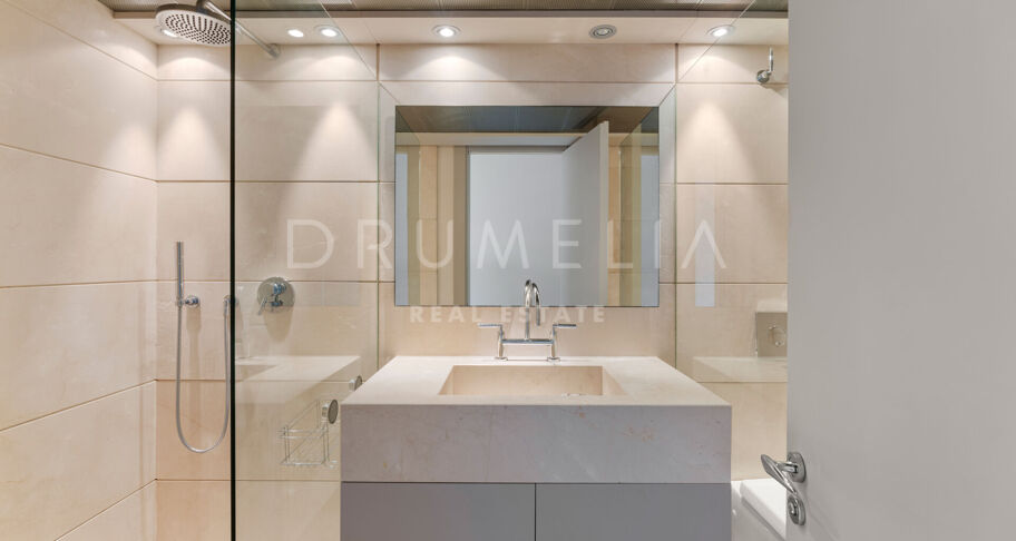 Exklusives Panorama-Penthouse in einer der begehrtesten Gegenden von Ost-Marbella