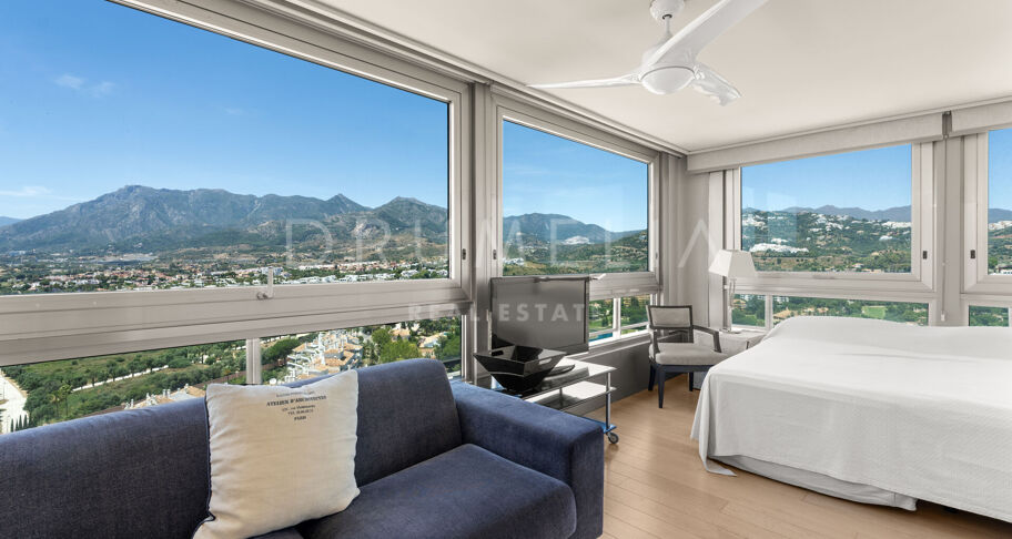 Exklusives Panorama-Penthouse in einer der begehrtesten Gegenden von Ost-Marbella