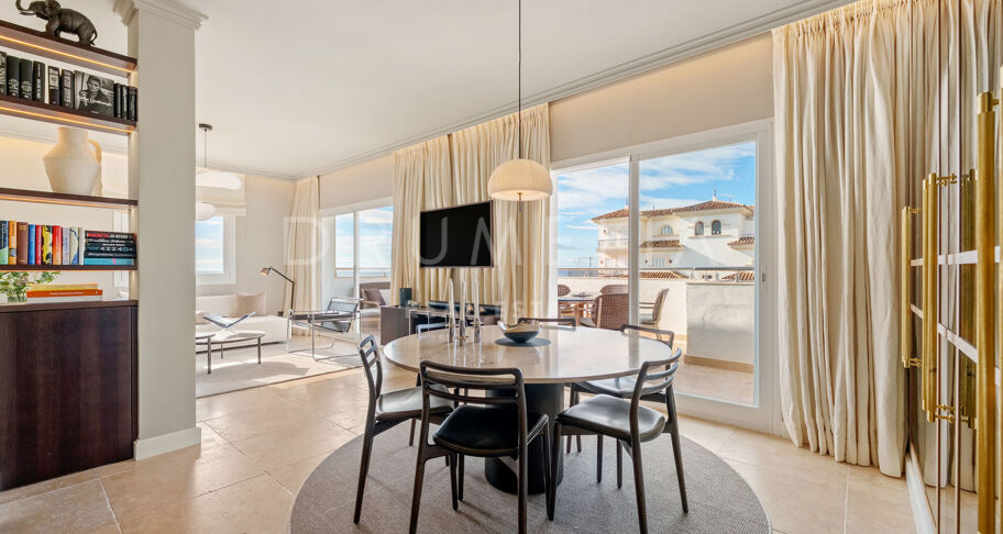 Appartement rénové en front de mer à Andalucía del Mar, Puerto Banús