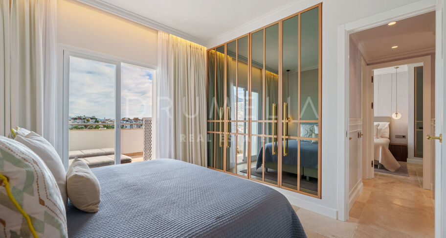 Appartement rénové en front de mer à Andalucía del Mar, Puerto Banús