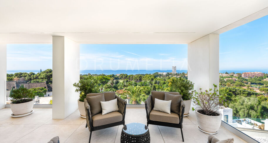 Contemporary Sea-View Villa in Río Real, Marbella