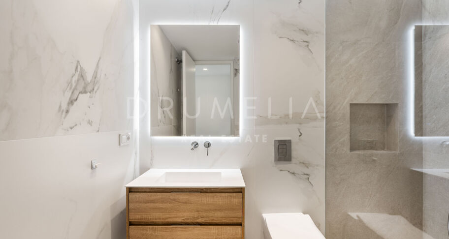 Contemporary Sea-View Villa in Río Real, Marbella