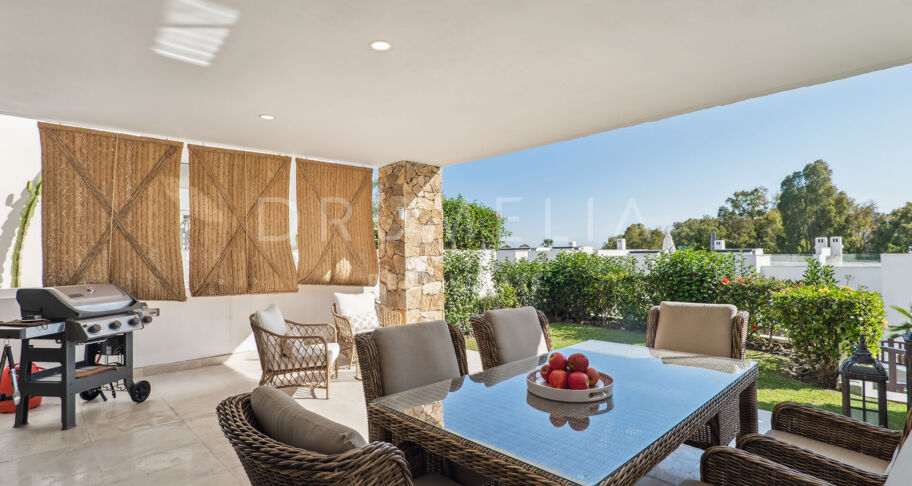Townhouse met 3 slaapkamers en panoramisch uitzicht aan de Golden Mile