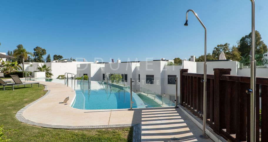 Townhouse met 3 slaapkamers en panoramisch uitzicht aan de Golden Mile