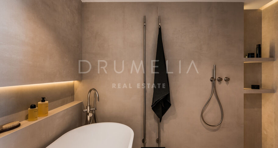 Elegant appartement in het hart van Aloha, Nueva Andalucía
