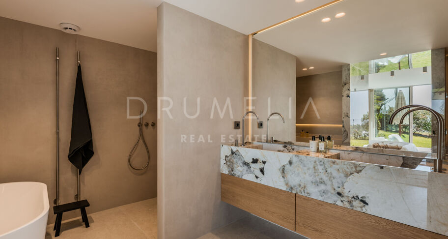 Elegant appartement in het hart van Aloha, Nueva Andalucía