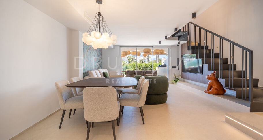 Elegante townhouse aan de Golden Mile op loopafstand van Puente Romano en het strand