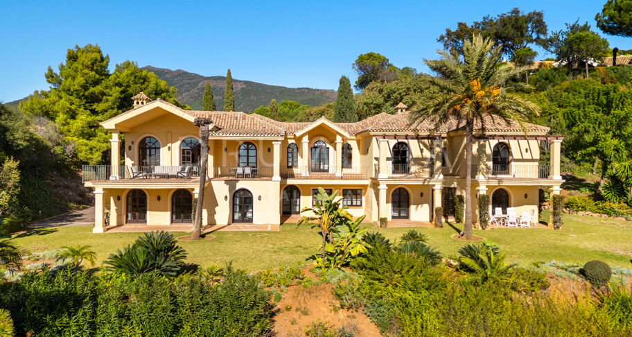 Villa i La Zagaleta, Benahavís med Panoramautsikt og Privatliv
