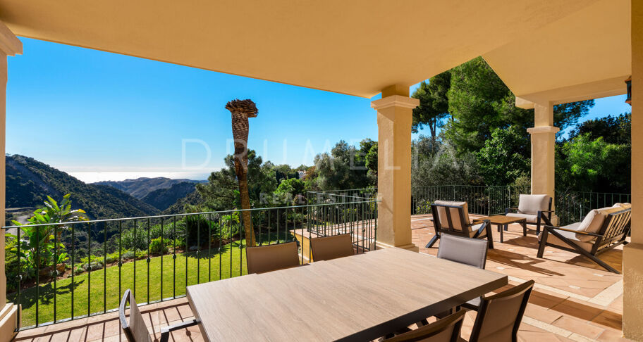 Villa i La Zagaleta, Benahavís med Panoramautsikt og Privatliv