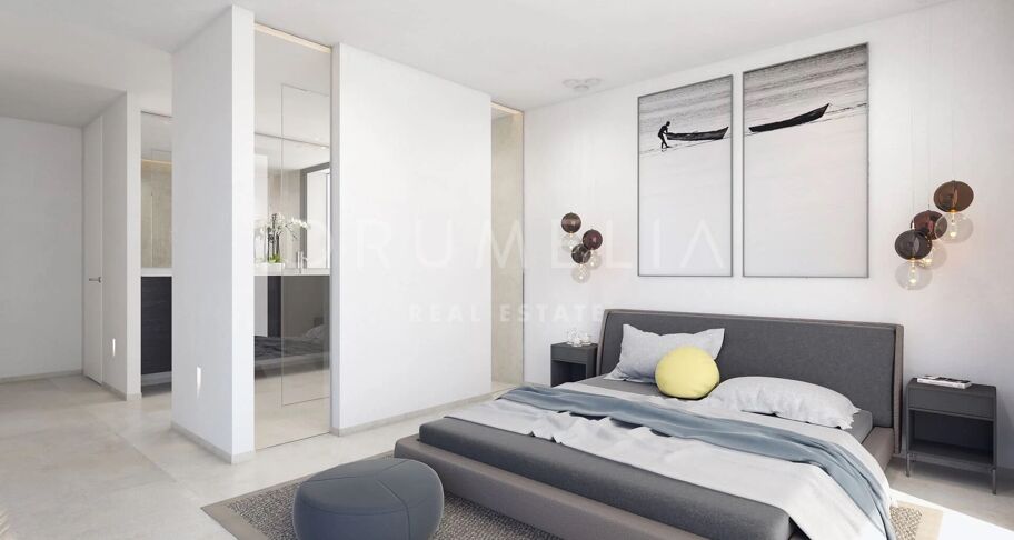 Modern lyxvilla med panoramautsikt i kullarna ovanför Málaga