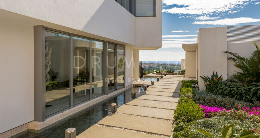 Eerstelijns Golf Moderne Luxe Villa met Uitzicht, Los Flamingos, Benahavis
