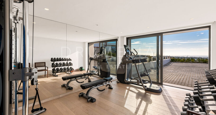 Eerstelijns Golf Moderne Luxe Villa met Uitzicht, Los Flamingos, Benahavis