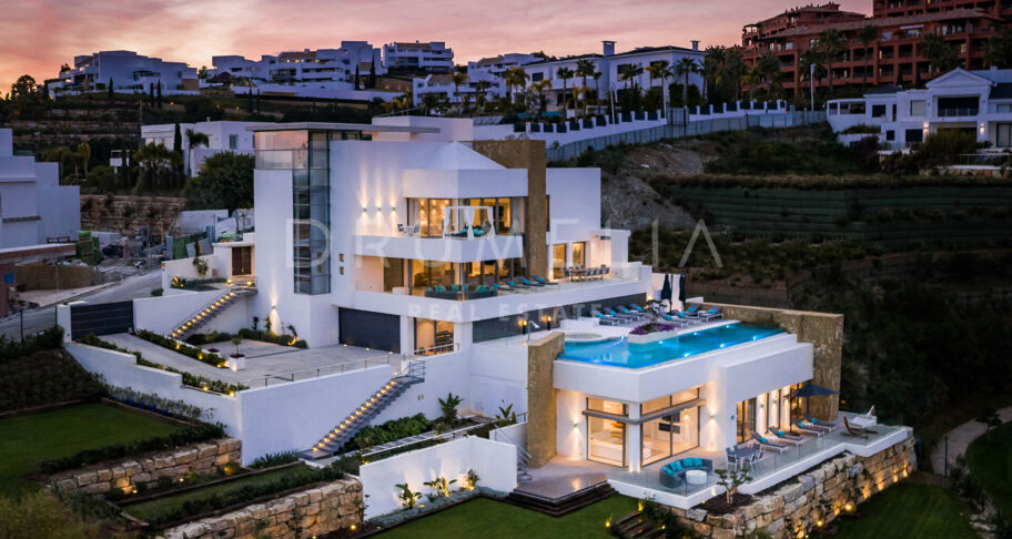 Eerstelijns Golf Moderne Luxe Villa met Uitzicht, Los Flamingos, Benahavis