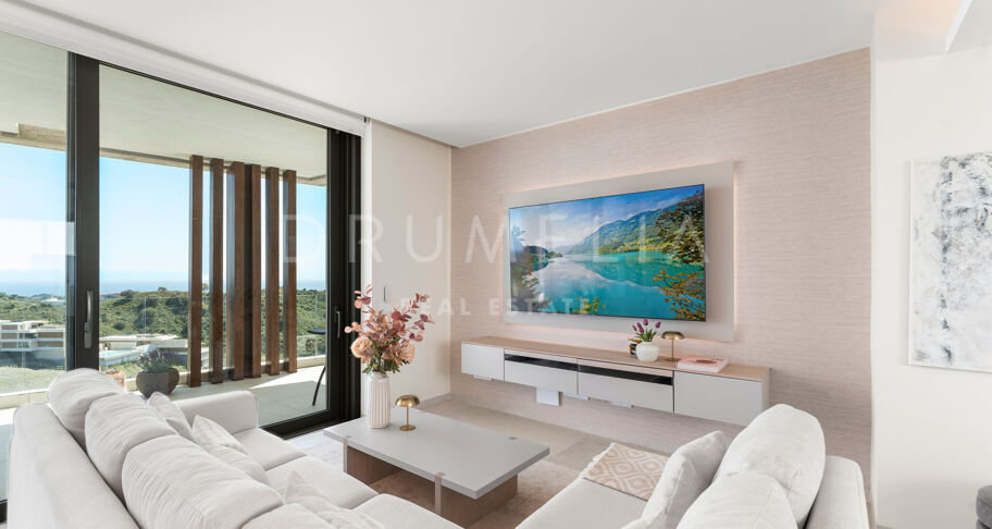 Ático Dúplex en Real de La Quinta con Vistas Panorámicas al Mar