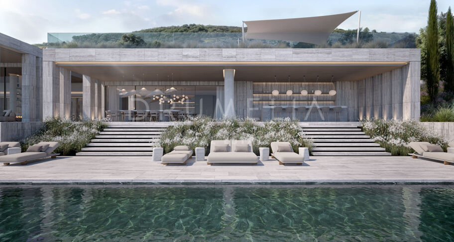 Neubau Villa mit Panoramablick auf das Meer und Gibraltar Ansichten in La Reserva, Sotogrande