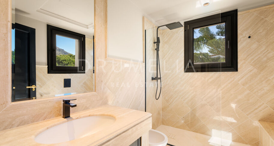 Duplex Penthouse med Havutsikt i Monte Paraiso, Marbella Golden Mile