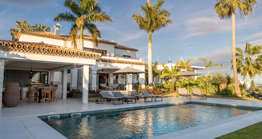 Renovated villa with panoramic views in Los Flamingos, Benahavís