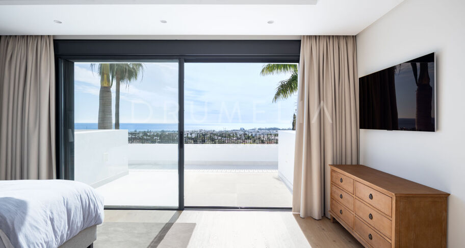 Renovated villa with panoramic views in Los Flamingos, Benahavís
