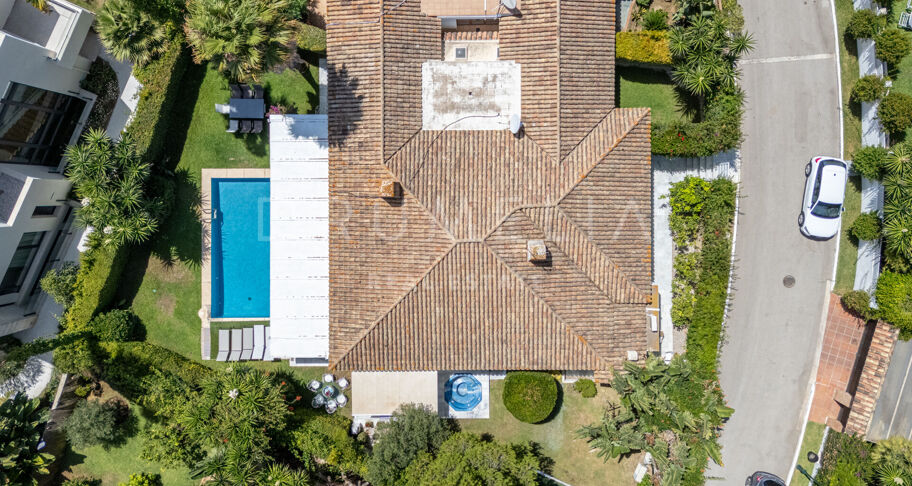 Villa independiente en Los Monteros, Marbella Este