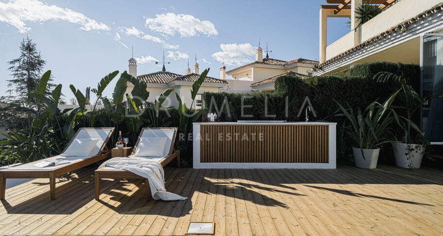 Apartamento de tres dormitorios en La Cerquilla, Nueva Andalucía