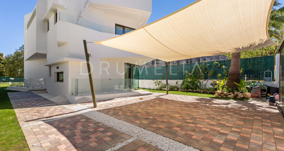 Villa zum Verkauf in Estepona