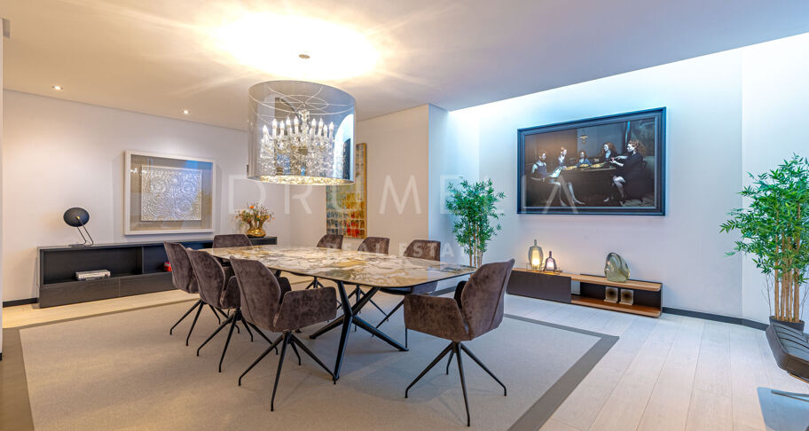 Contemporary villa for sale in Guadalmina Baja, San Pedro